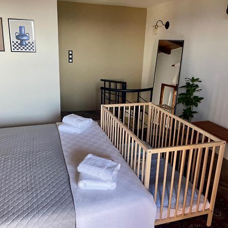 Almond Home Livadia  外观 照片