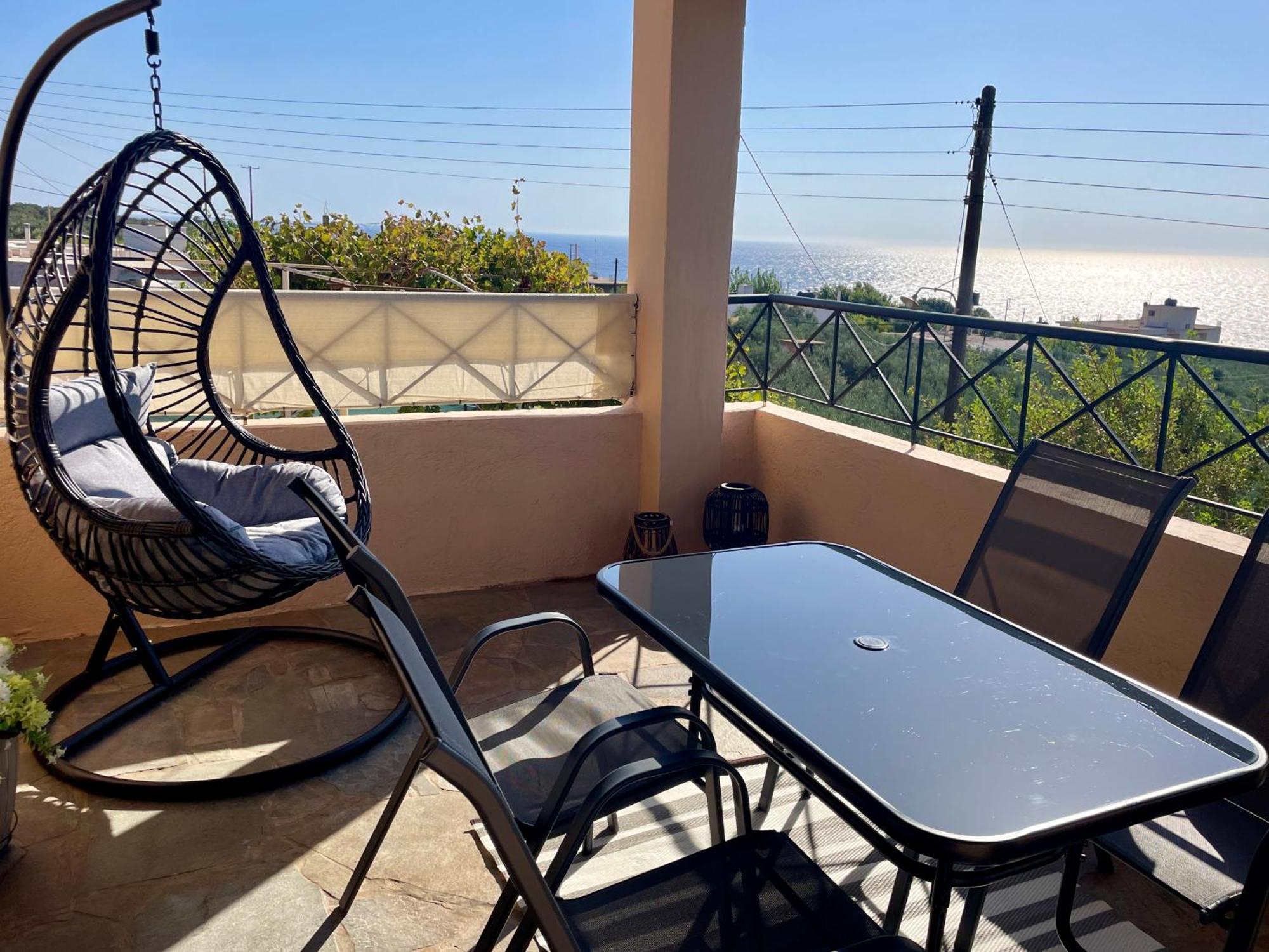 Almond Home Livadia  外观 照片